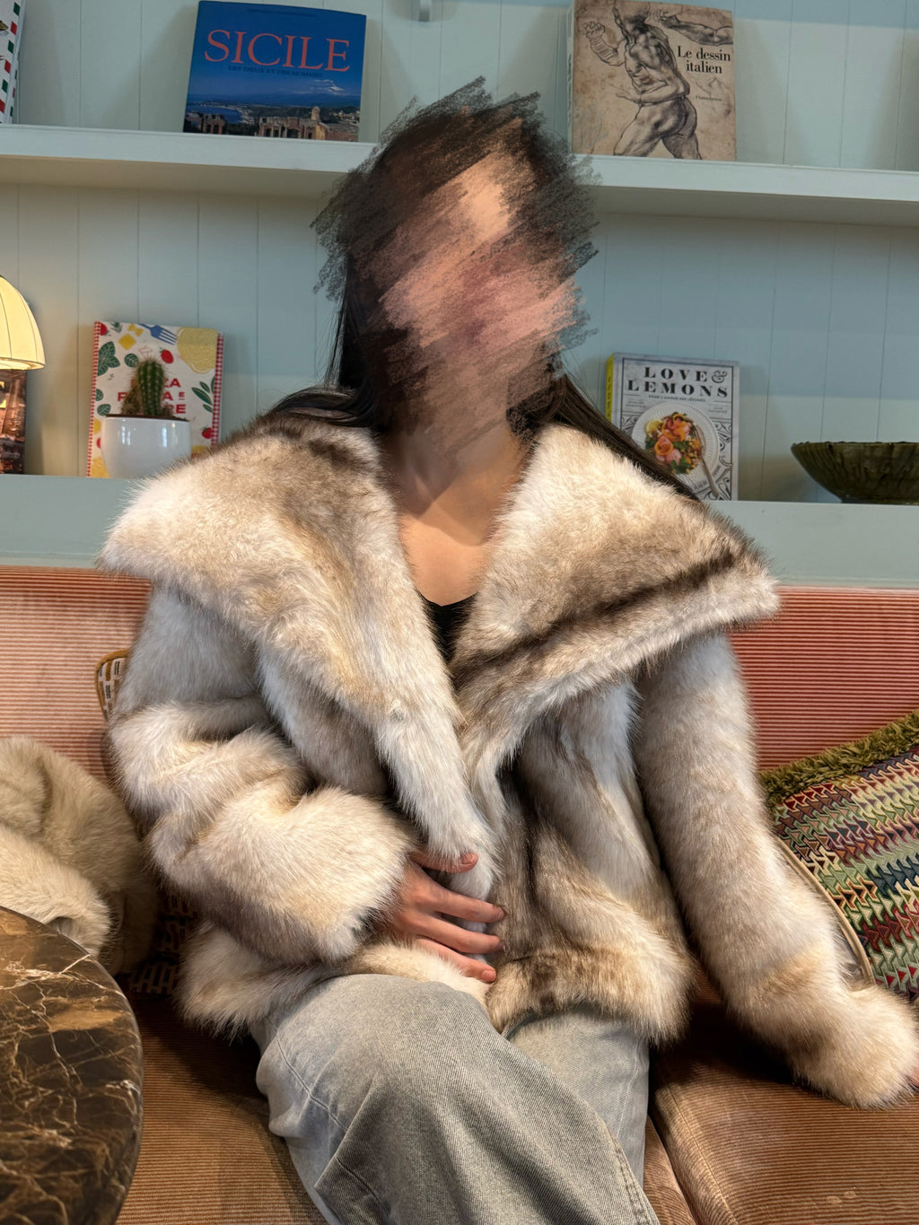 Manteau en fausse fourrure