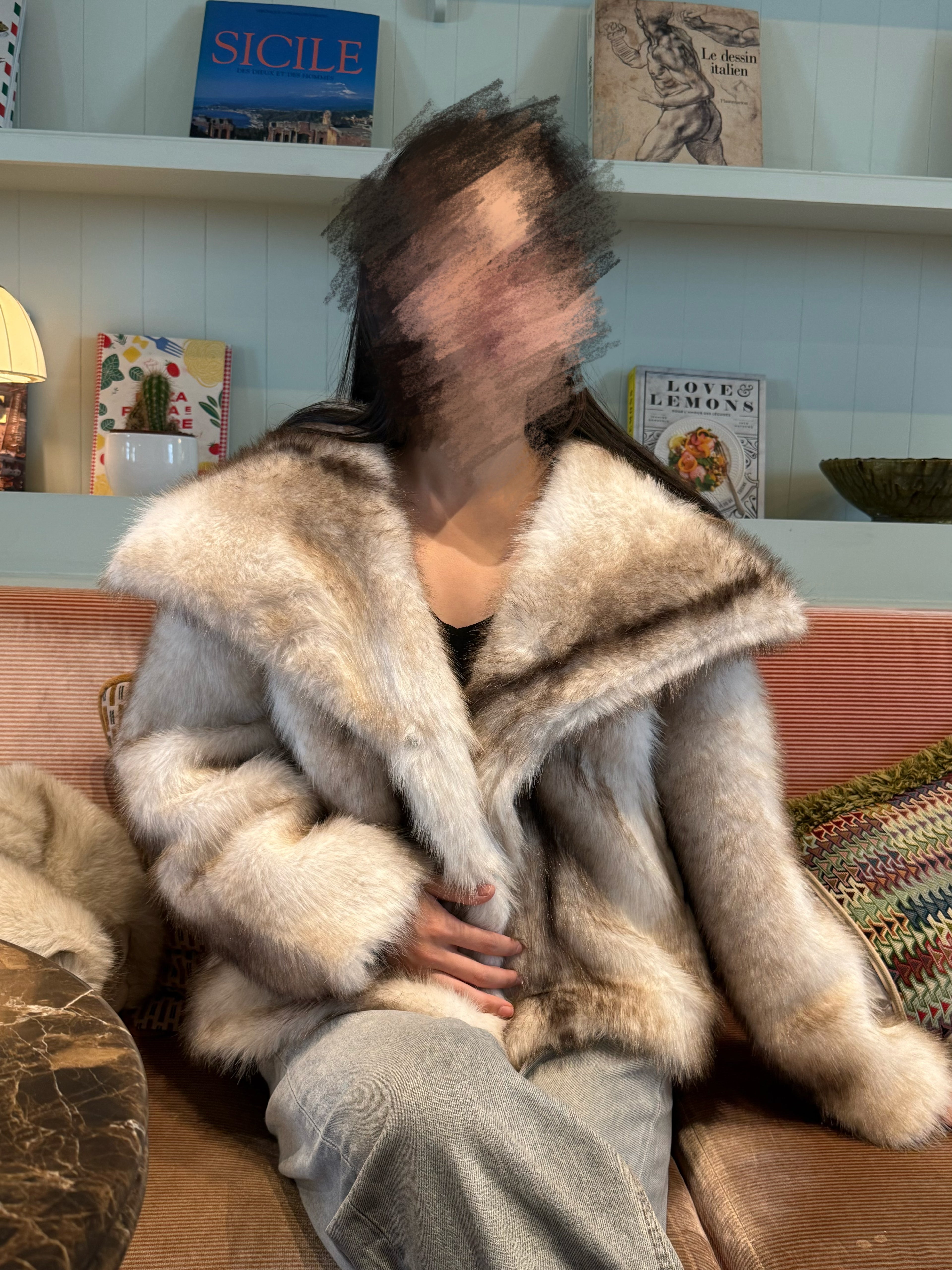 Manteau en fausse fourrure