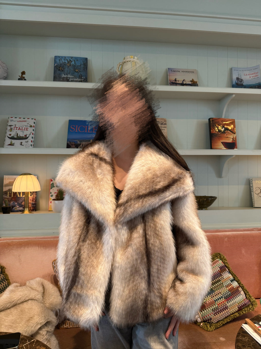Manteau en fausse fourrure